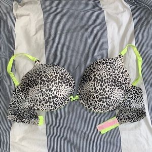 Victoria’s Secret push up bra